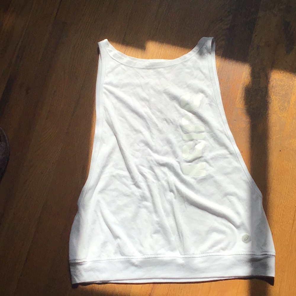 ASICS top